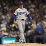 yoshinobu-yamamoto-decepcionado-por-la-defensa-de-los-dodgers