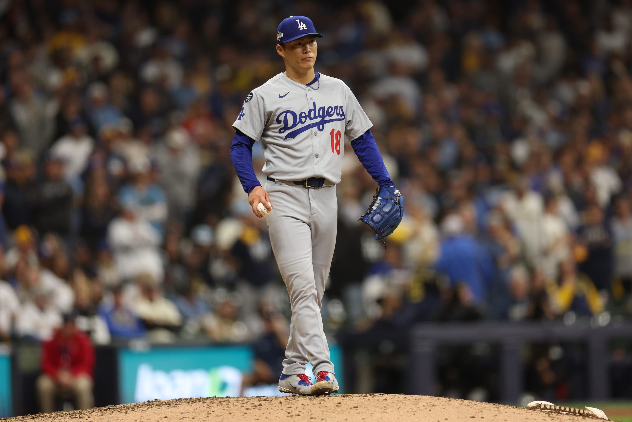yoshinobu-yamamoto-decepcionado-por-la-defensa-de-los-dodgers