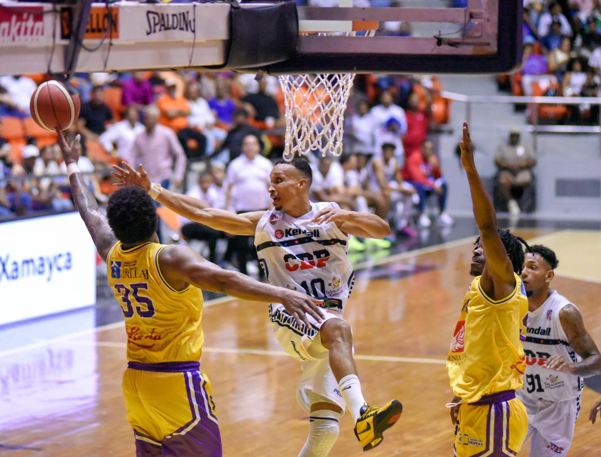 Santiago-baloncesto.jpeg
