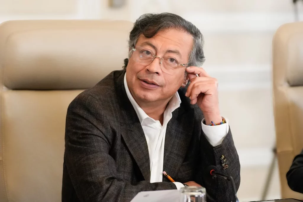 gustavo-petro-1024×683-1.webp.webp
