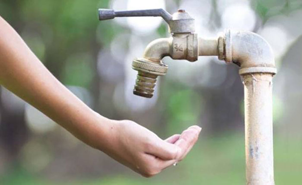 corte-de-servicio-de-agua-potable-llave-manos-3.jpg