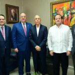 pld-se-reune-con-delegacion-del-gobierno-por-crisis-en-medio-oriente-36616be6-focus-0-0-896-504.jpg