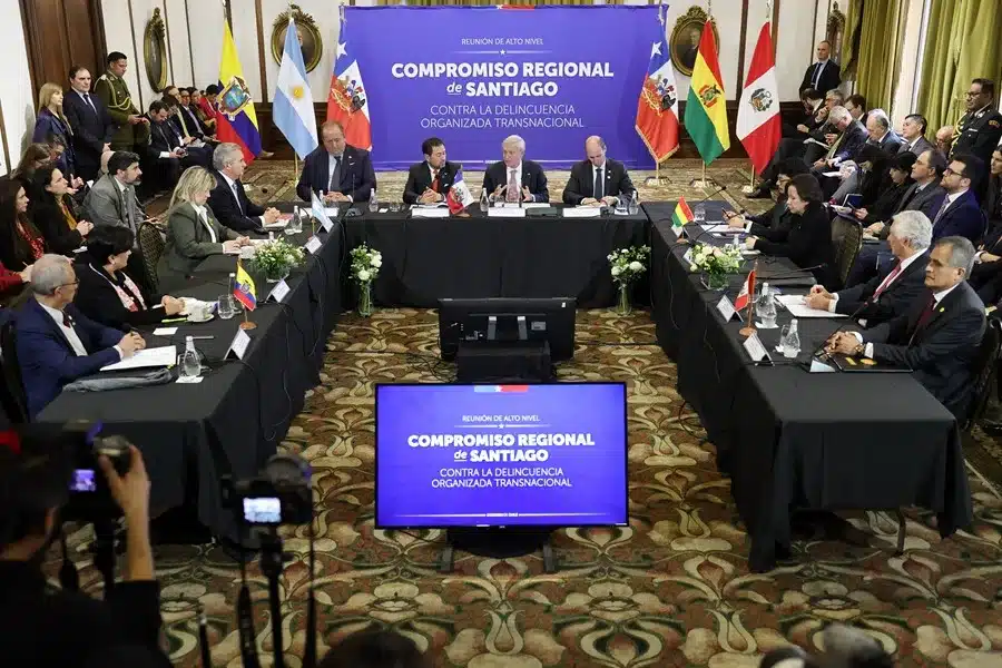 AME6141-CHILE-LATINOAMERICA-SEGURIDAD_.webp.webp
