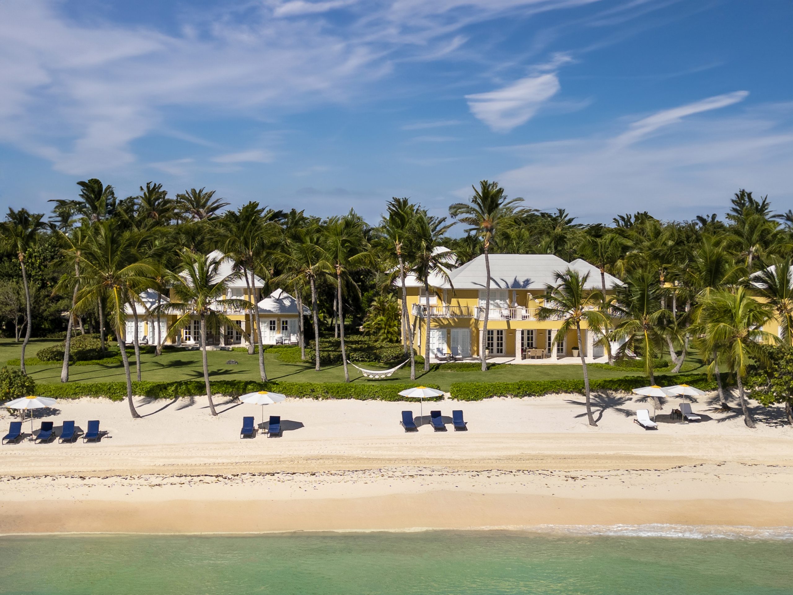 Tortuga-Bay-3.jpg