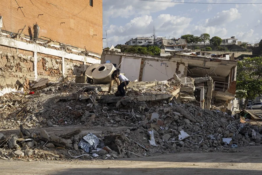 OBJ_20260714T231213S0006I_1_1_1_43_3_1.webp.webp