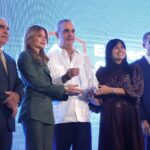 Paola-Rainieri-Luis-Abinader-Karina-Guaba-y-Eddy-Olivares-Ortega.jpg