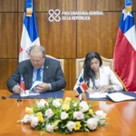 RD-Chile-equipo-conjunto-de-fiscales_002-1.jpg.webp.webp