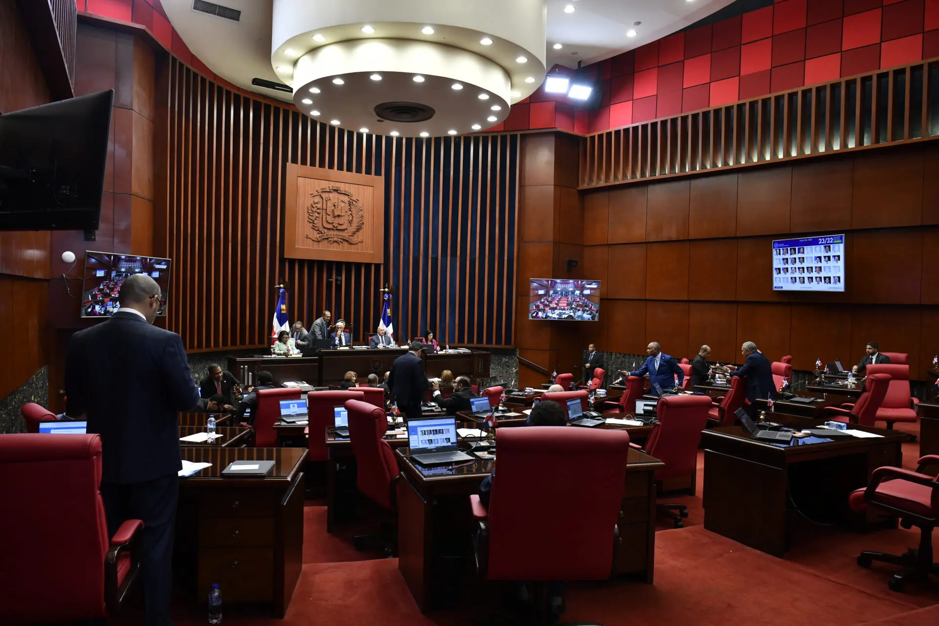 SESION-DEL-SENADO-DE-LA-REPUBLICA-16-1.jpg.webp.webp