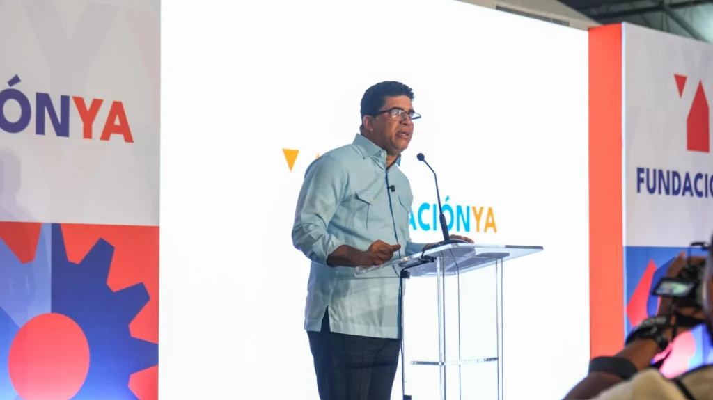 Armando Briquet en el evento