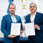 claudio-caamano-e-ivan-hernandez-muestran-el-acuerdo-firmado-1-1024×576.jpeg