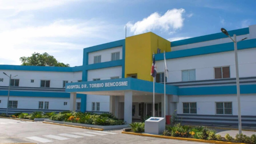 investigan-muerte-de-nina-de-tres-anos-en-hospital-toribio-bencosme-2af223ef-focus-0-0-896-504.jpg