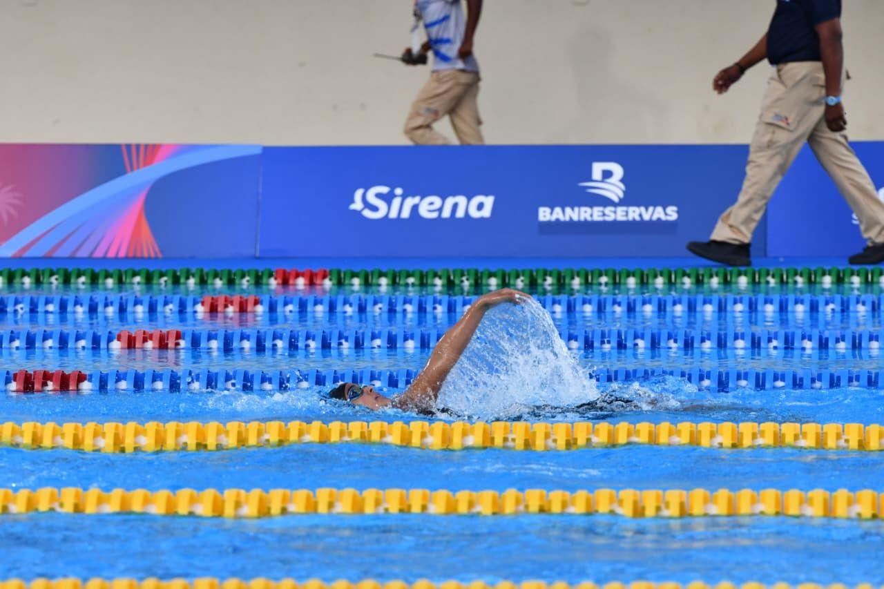 La nadadora se alzó con dos medallas durante la competición