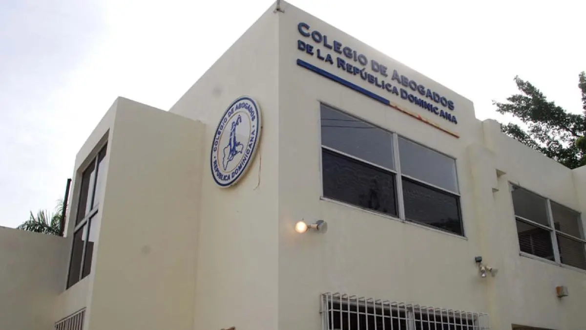 Colegio-de-abogado.jpeg.webp.webp