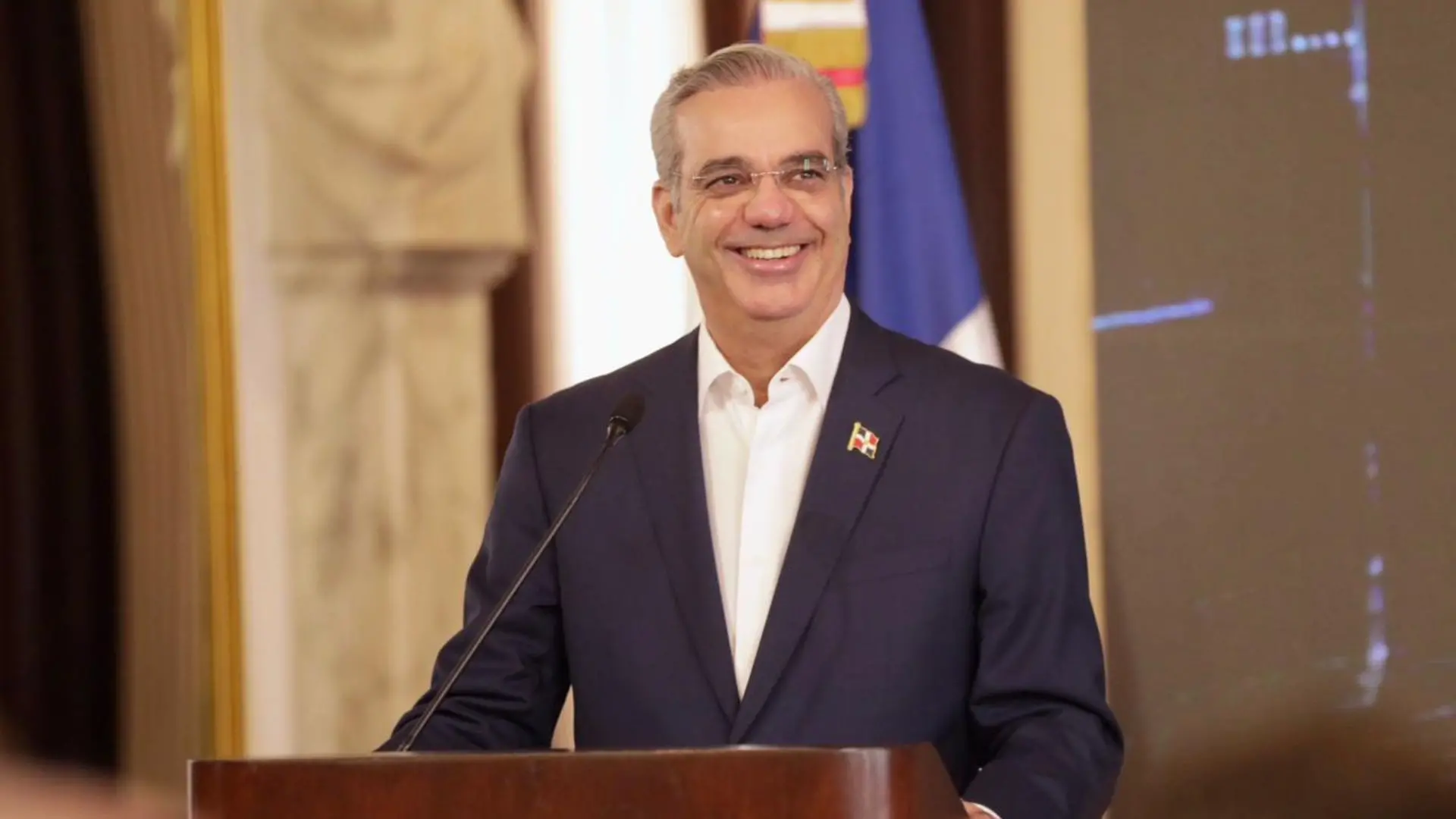 Presentacion-Resumen-de-Proyecto-Alegre-Naranja-Rosa-34.jpg.webp.webp