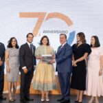 1-Consejo-de-administracion-de-Mera-Fondeur-Grupo-Corporativo-entrega-el-libro-Mera-Fondeur-70-anos.jpeg