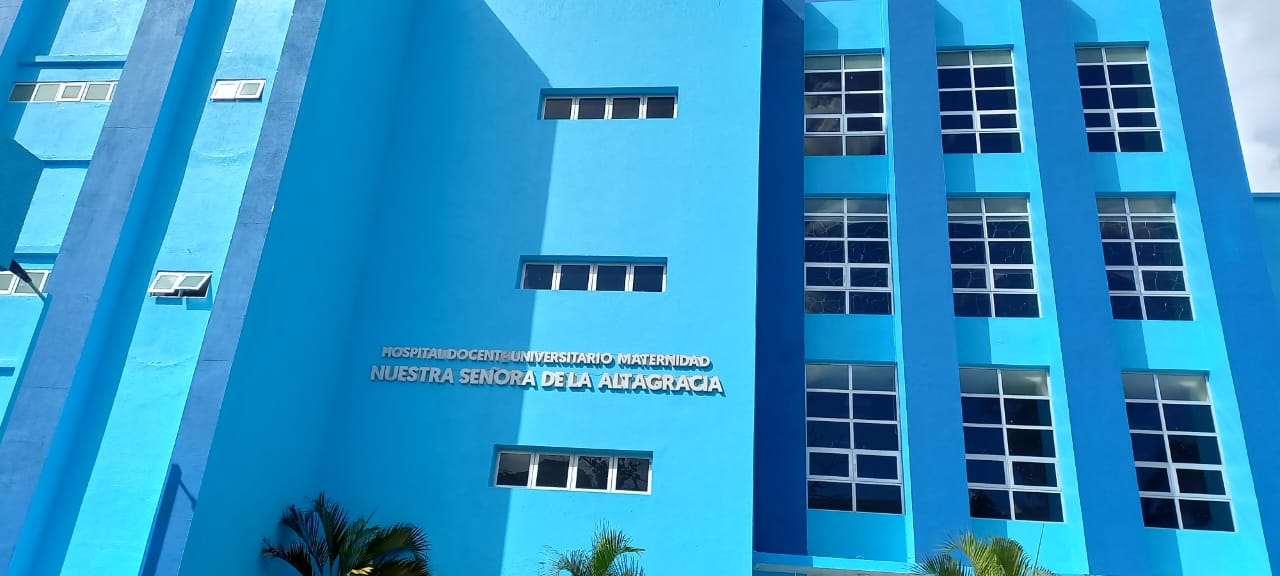 MATERNIDAD-LA-ALTAGRACIA.jpg